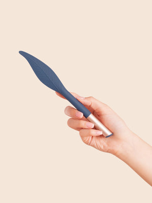 Deia The Feather Vibrating Tickler Blue Vibrators - Cute & Discreet Buy in Singapore LoveisLove U4Ria